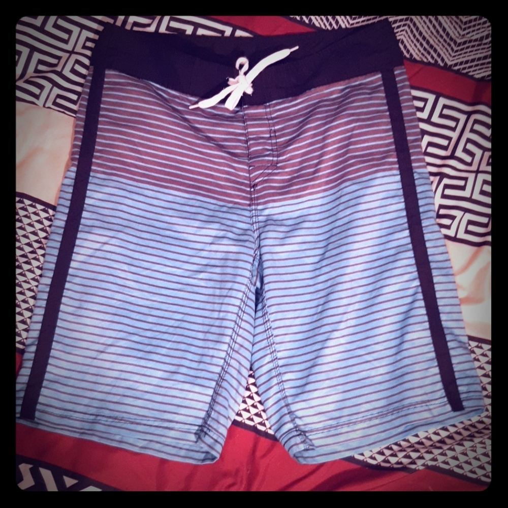 3/15$ Medium men shorts